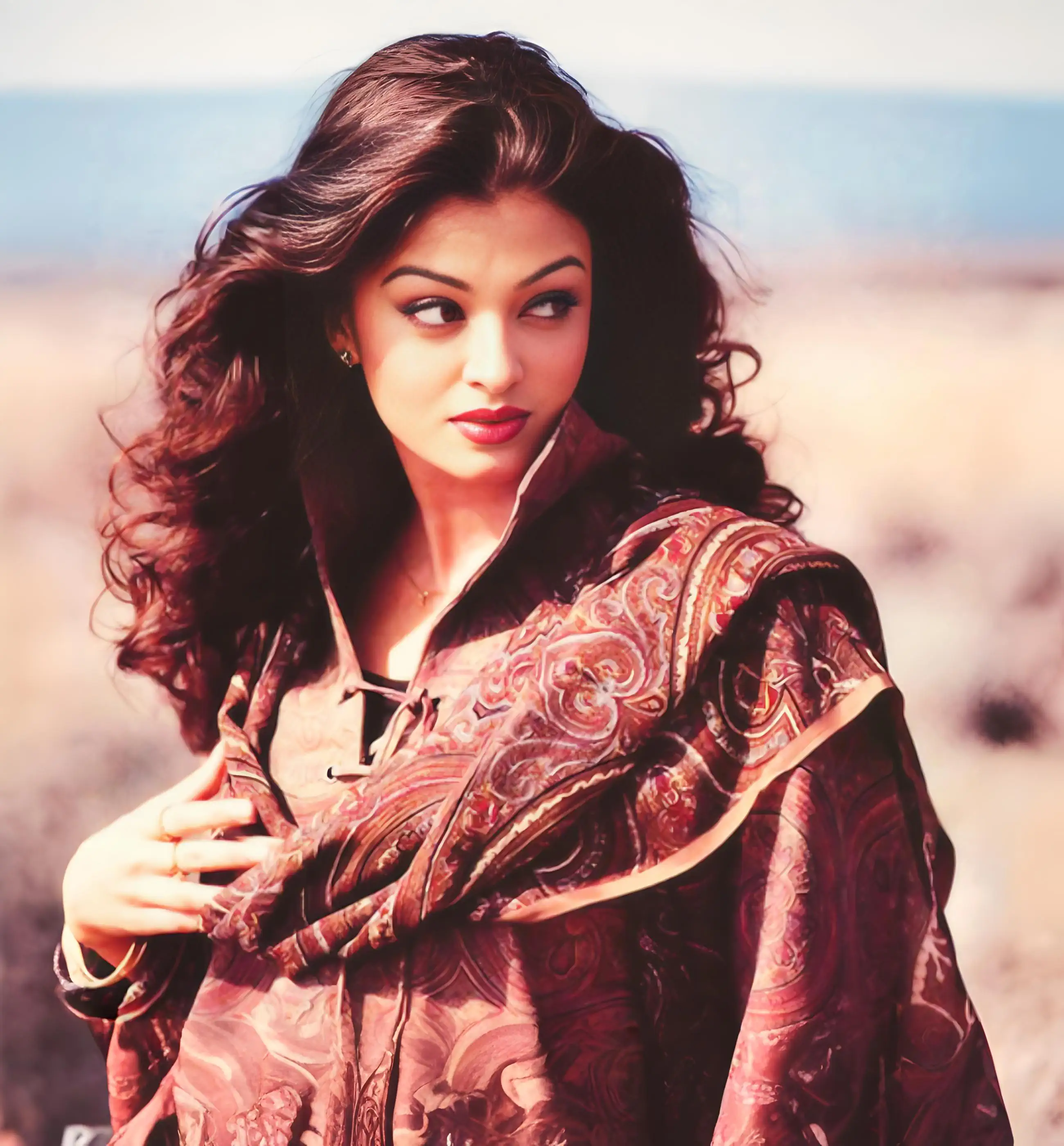 Aishwarya Rai Rare Modelling Picture from 90s -  