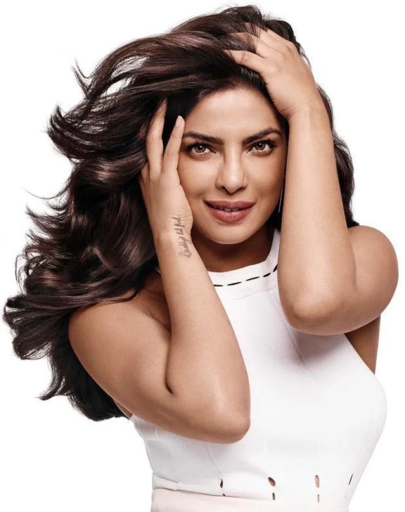 Beautiful bollywood actress Priyanka Chopra hd mobile wallpaper -  